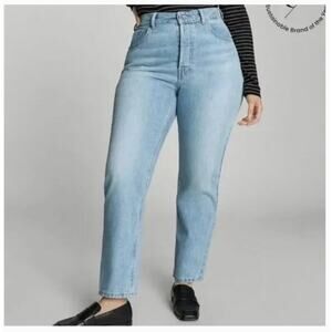 Everlane Curvy 90s Cheeky Straight Jean light wash 100% cotton size 31